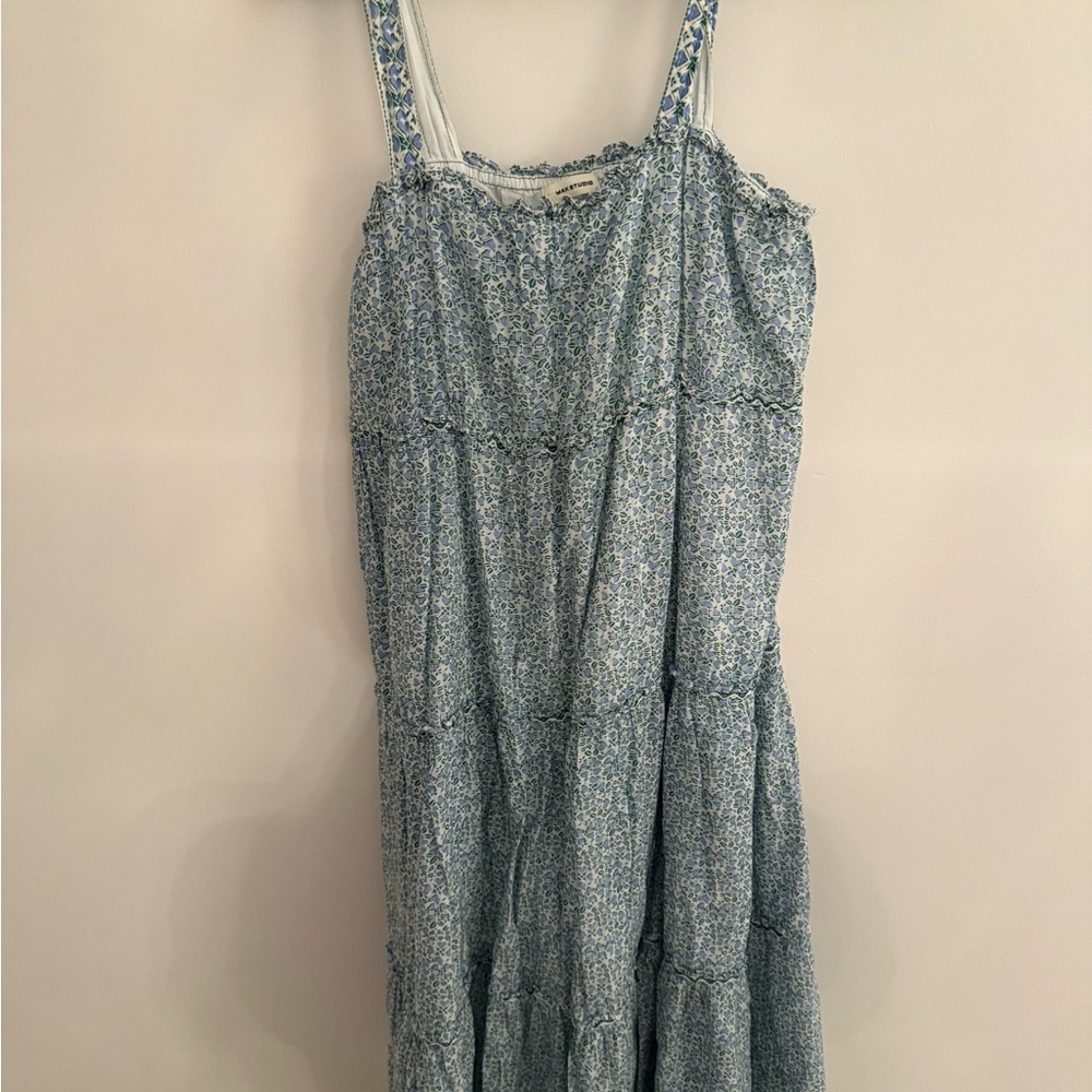 Floral Blue Sundress size L - Max Studio